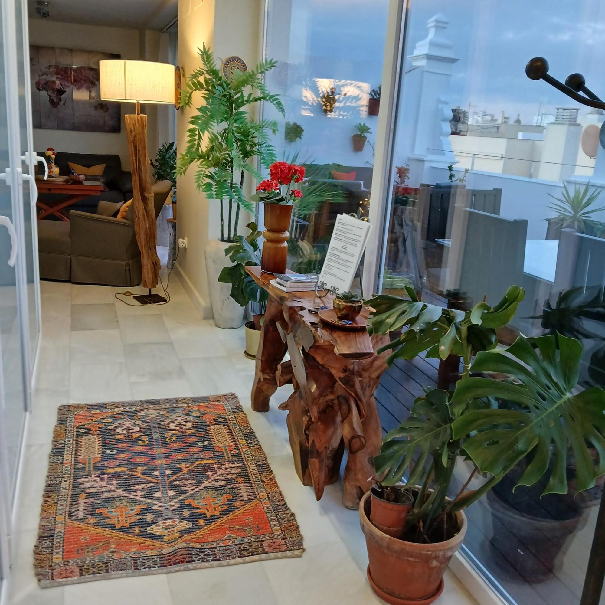 ***** Attic With Impressive Views And Jacuzzi Apartment Кадис Екстериор снимка