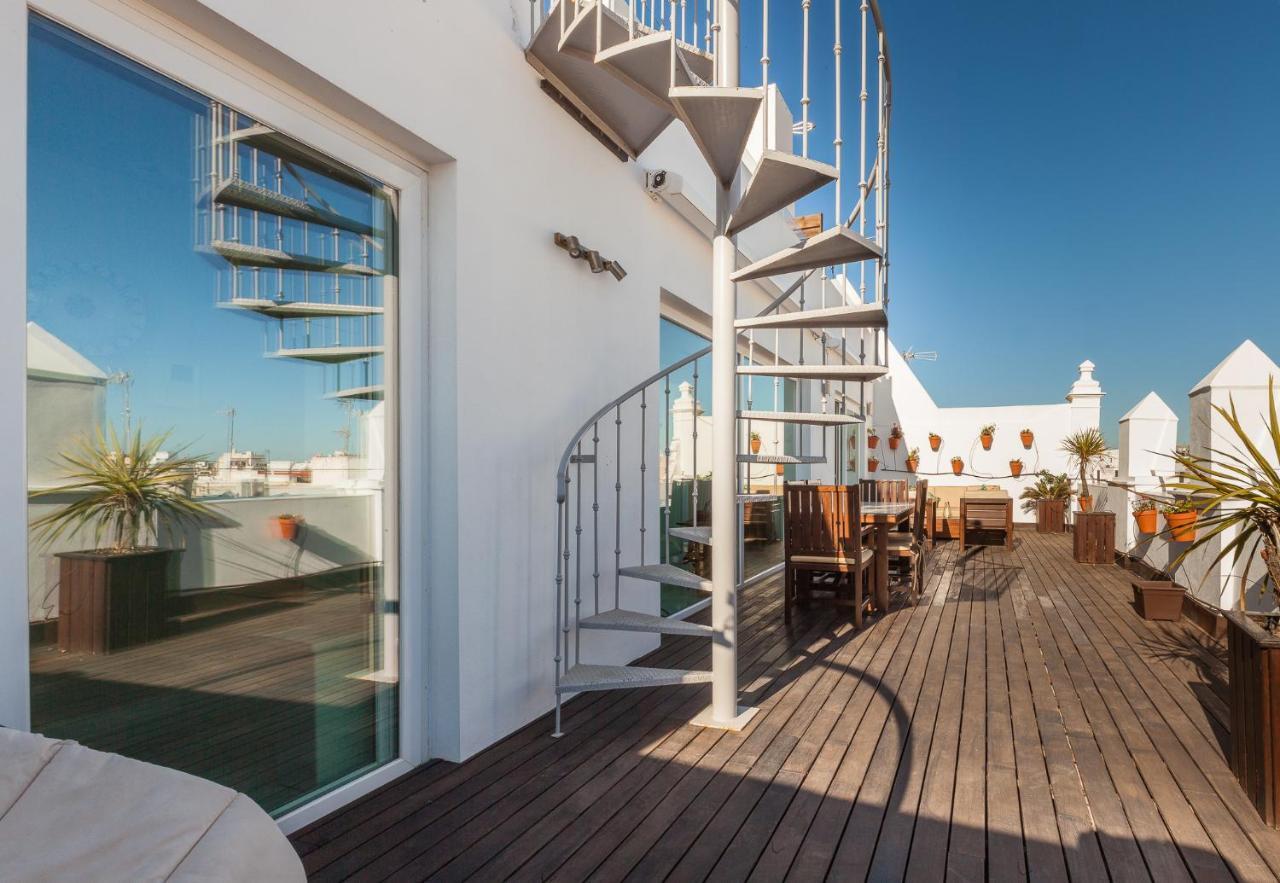***** Attic With Impressive Views And Jacuzzi Apartment Кадис Екстериор снимка